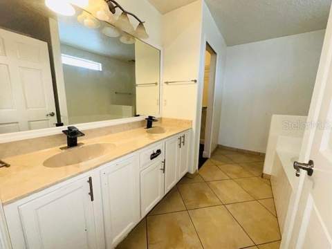 639 Mesilla Drive, Kissimmee FL - photo 18 of 42