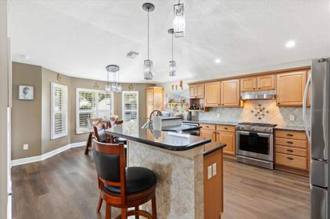 7146 SE 173rd Arlington Loop, The Villages FL - photo 11 of 35