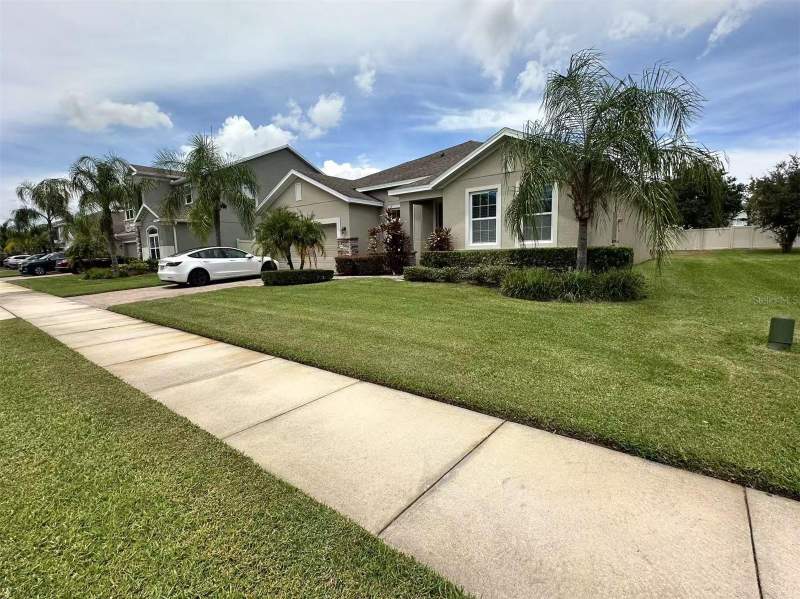 4 bedroom Single Family Residence at 14517 Black Lake Preserve Street, Black Lake Preserve, Winter Garden — photo 2