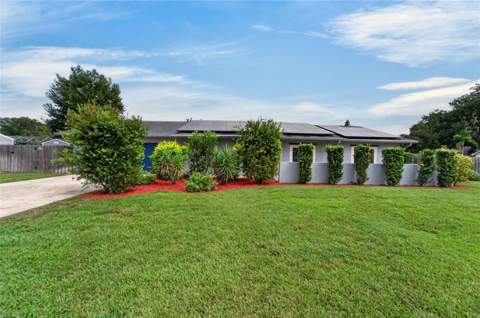 1120 Lakemont Drive, Valrico FL - photo 7 of 88