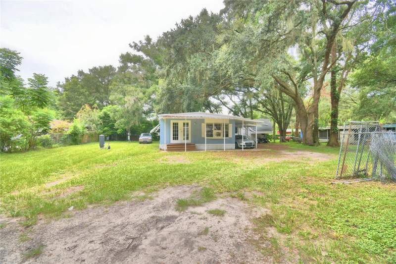2 bedroom Mobile Home at 217 Grove Ridge Drive, Winter Haven, Winter Haven — photo 3