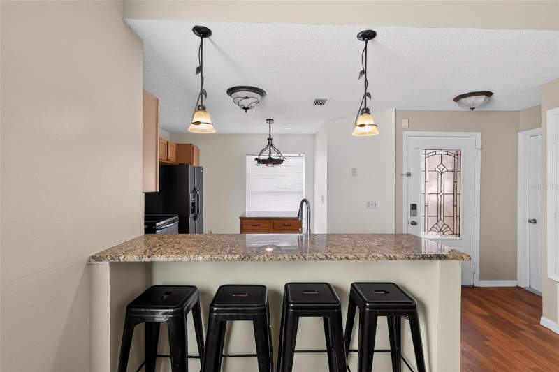 3 bedroom Single Family Residence at 1243 Pin Oak Drive, Sheeler Oaks Ph 03A, Apopka — photo 3