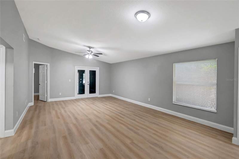 3 bedroom Single Family Residence at 3419 E Diana Street, Hankins Suburban Homesites Re, Tampa — photo 5