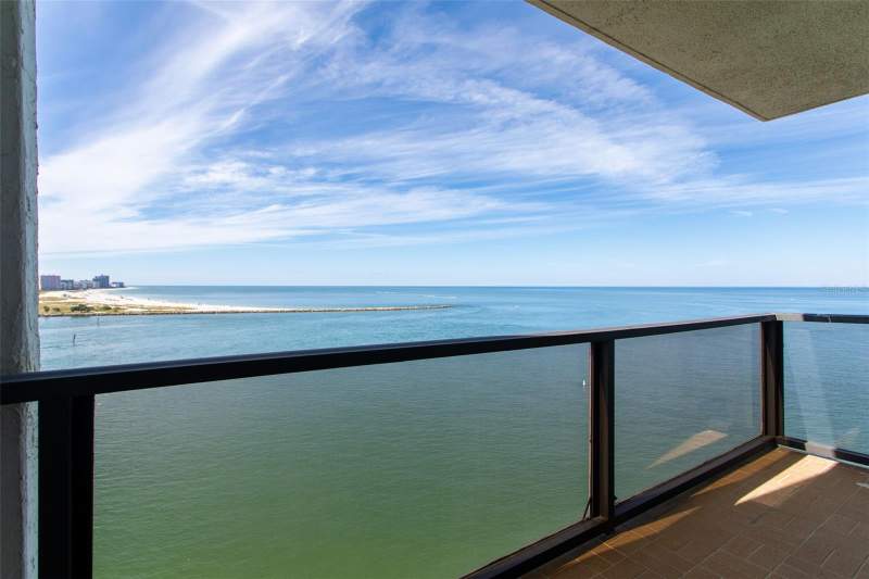 2 bedroom Condominium at 450 S Gulfview Boulevard #1007, 440 West Condo, Clearwater — photo 3
