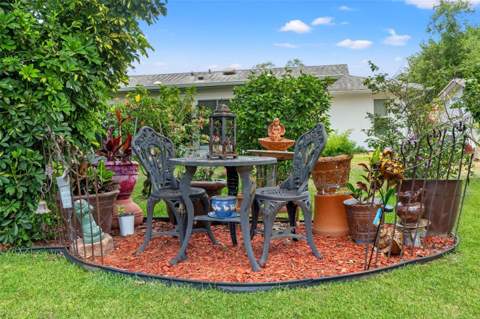 10541 Green Meadow Lane, Port Richey FL - photo 20 of 48