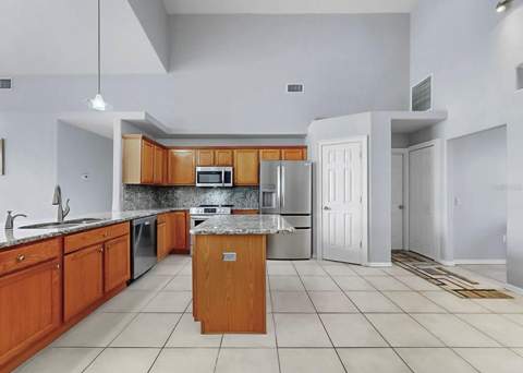 220 Rosana Drive, Brandon FL - photo 16 of 26