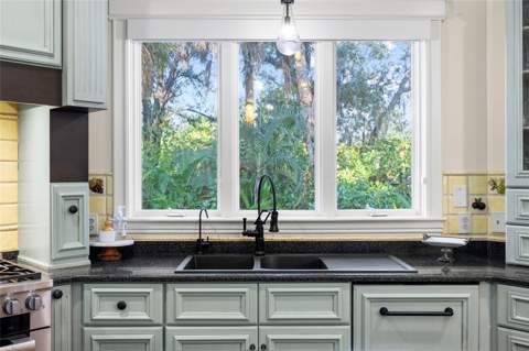 5903 River Forest Circle, Bradenton FL - photo 14 of 50