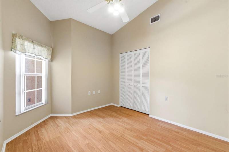 3 bedroom Single Family Residence at 9851 Kingsport Avenue, Heritage Lake, New Port Richey — photo 5
