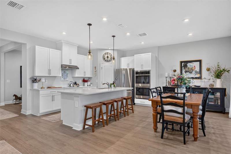 4 bedroom Single Family Residence at 14076 Crimson Avenue, Avalon Woods Ph II, Lakewood Ranch — photo 3