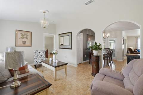 1029 Dudley Drive, Kissimmee FL - photo 8 of 36