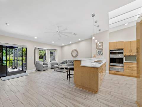 2352 Harbour Oaks Drive, Longboat Key FL - photo 11 of 59