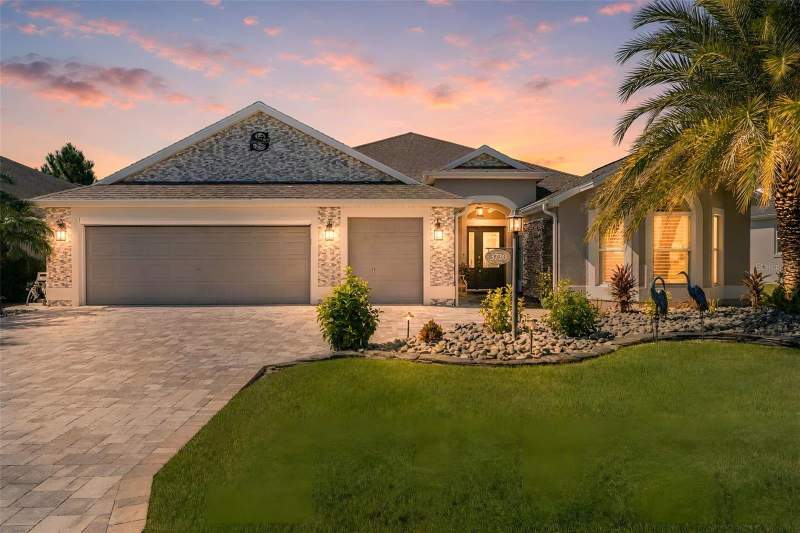 3 bedroom Single Family Residence at 3720 Vineland Avenue, The Villages, The Villages — photo 2