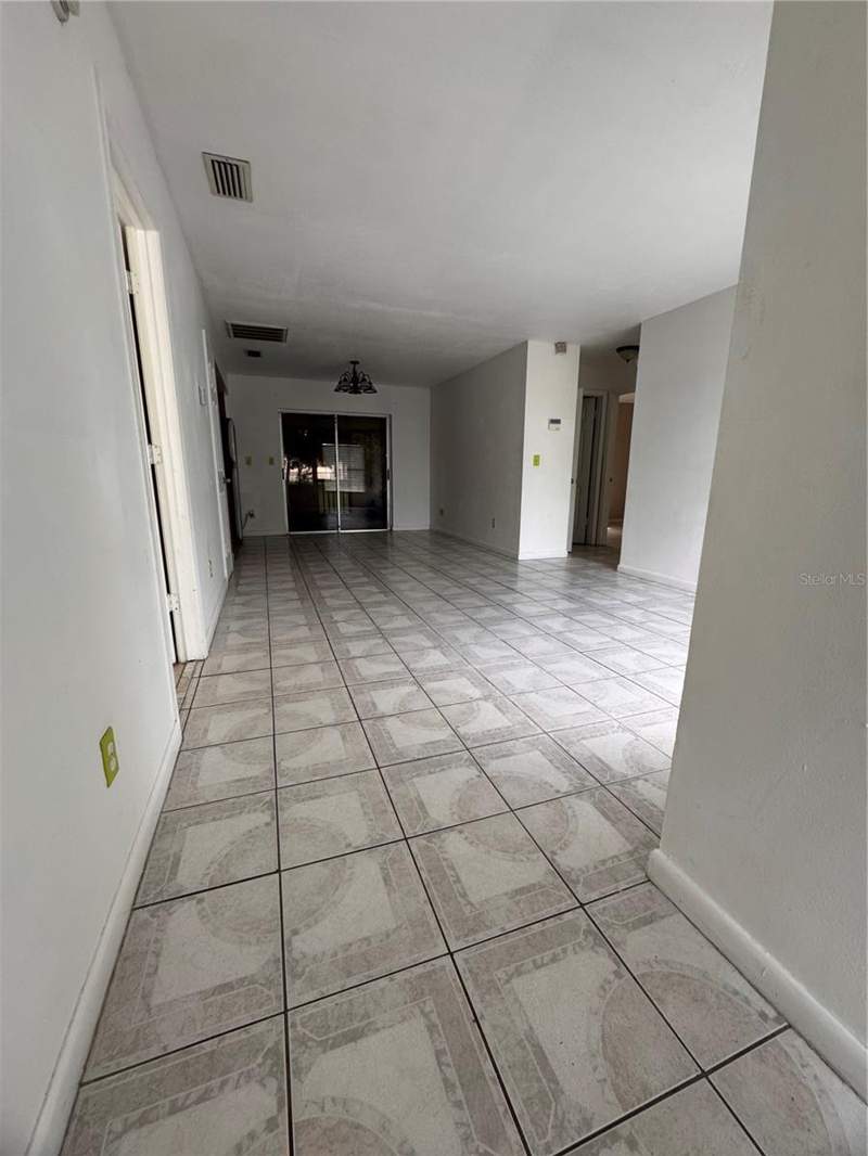 3 bedroom Single Family Residence at 602 MCKINLEY COURT, POINCIANA VILLAGE 1 NBHD 1 SOUTH, KISSIMMEE — photo 4