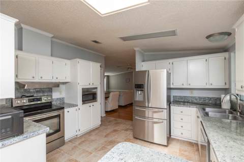 7379 Del Rio Avenue, Brooksville FL - photo 15 of 35