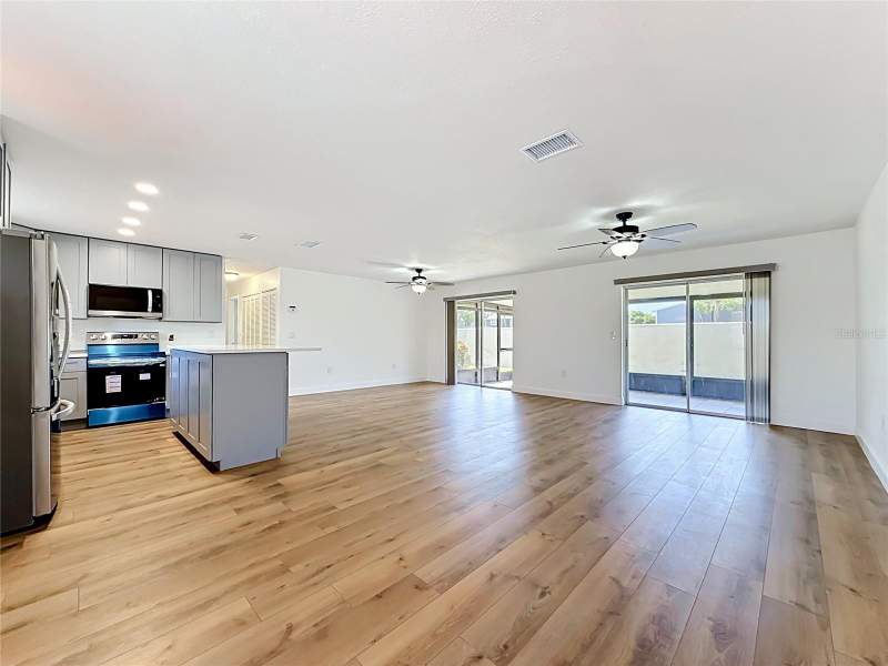 2 bedroom Condominium at 2188 Corinne Court #A, Country Club Villas Condo, St Petersburg — photo 4