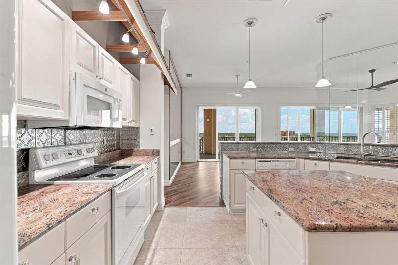 3 bedroom Condominium at 2060 Matecumbe Key Road #2803, Harbor Towers At Burnt Store, Punta Gorda — photo 5