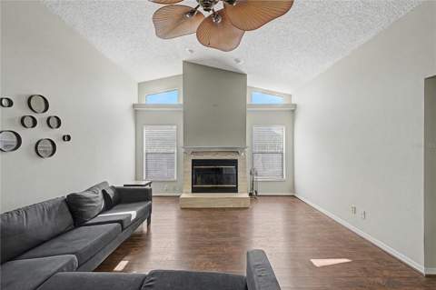 1364 Overland Drive, Spring Hill FL - photo 17 of 52