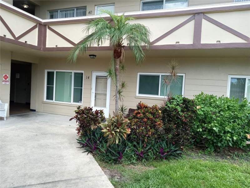 2 bedroom Condominium at 2464 Australia Way #14, On Top Of The World, Clearwater — photo 2