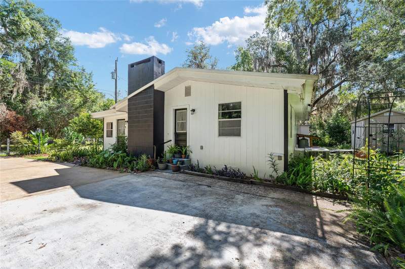 2 bedroom Single Family Residence at 25140 NE 133rd Place, Kershores, Salt Springs — photo 3