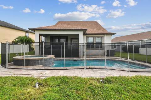 11714 Lake Boulevard, New Port Richey FL - photo 12 of 43