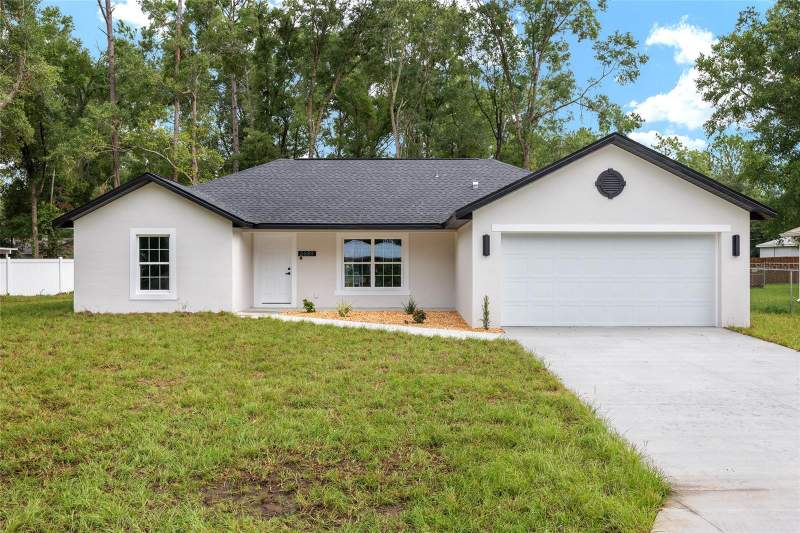6283 NW 61ST STREET home for sale in Ocala Park Estate