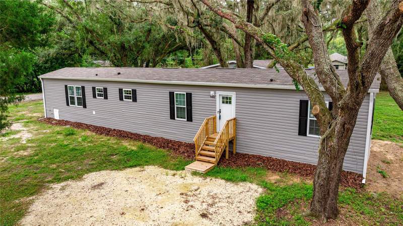 2 bedroom Manufactured Home at 5682 NW 53rd Street, Ocala Park Estates, Ocala — photo 4