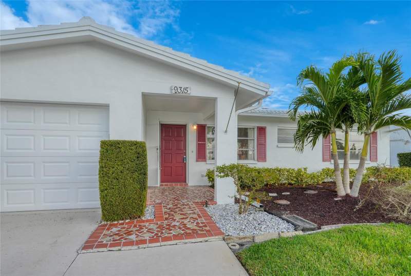 2 bedroom Condominium at 9315 42nd Way ##5, Mainlands Of Tamarac By The Gulf Unit 5 Ph 1 Condo, Pinellas Park — photo 4