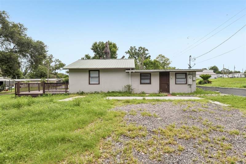 37732 CECIL LANE home for sale in Cindy Lane Mobile Court Homes for Sale: 6 Homes (1963–1999)