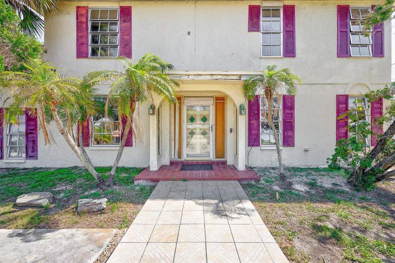 3 bedroom Single Family Residence at 205 Gulf Boulevard, Belleair Beach, Belleair Beach — photo 2