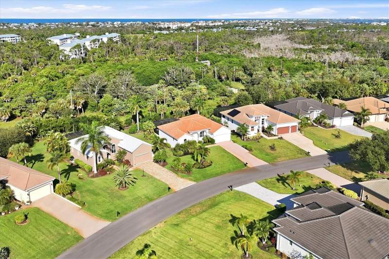 3 bedroom Single Family Residence at 230 Arlington Drive, Cape Haze Windward, Placida — photo 4