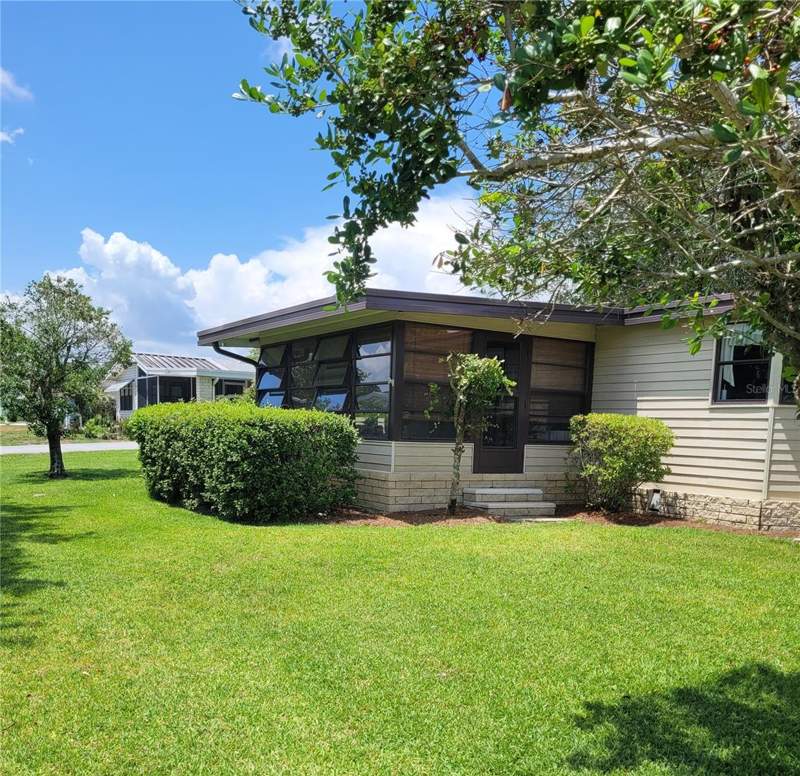 2 bedroom Manufactured Home at 3211 Wekiva Road, Tavares Fox Run Mobile Home, Tavares — photo 5