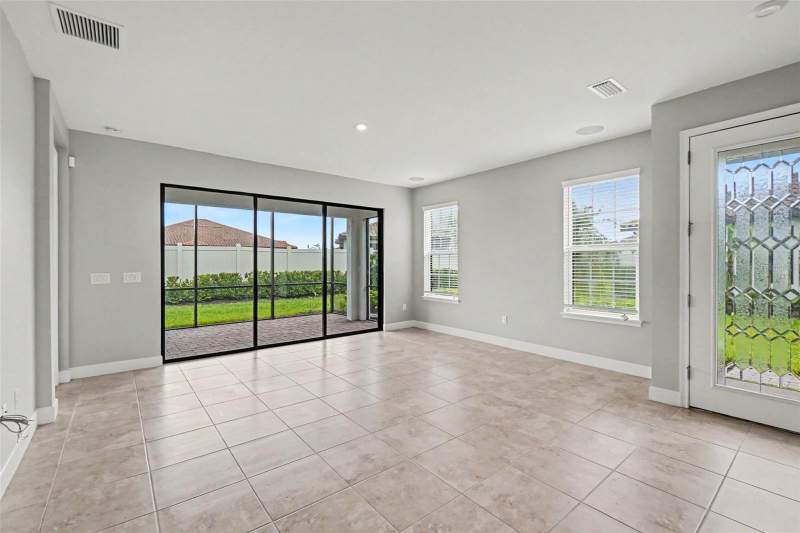 2 bedroom Villa at 10930 Wendover Drive, Artisan Lakes Esplanade Ph IV Subph A, B,, Palmetto — photo 4
