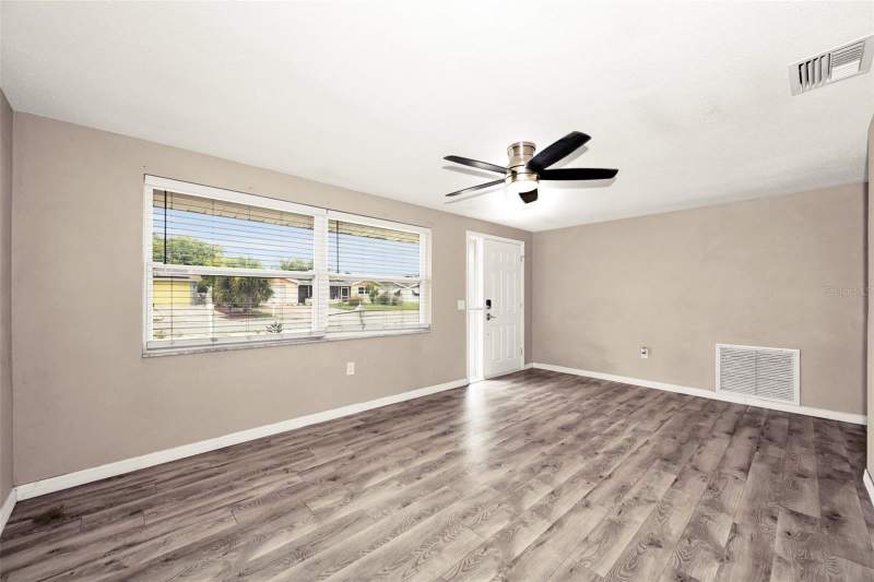 3 bedroom Single Family Residence at 10910 Bridleton Road, Holiday Hill Estates, Port Richey — photo 5