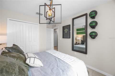 9076 Tequila Sunrise Drive, Sarasota FL - photo 11 of 32