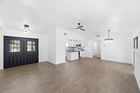 7457 Galloway Road, Weeki Wachee FL - photo 11 of 62