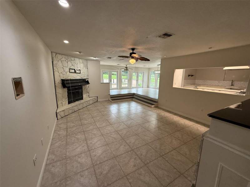 4 bedroom Single Family Residence at 36146 Browning Road, Dade City, Dade City — photo 2
