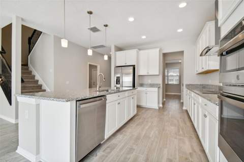 38190 Shale Stone Court, Zephyrhills FL - photo 18 of 76