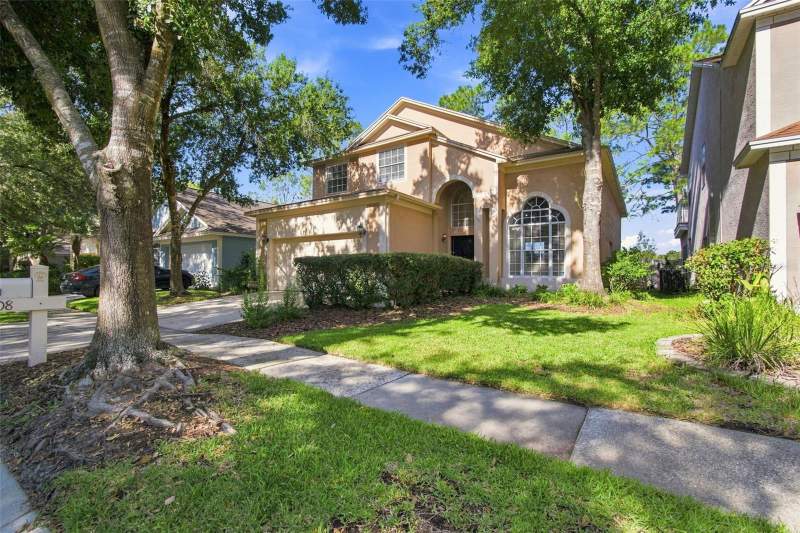 4 bedroom Single Family Residence at 17708 Long Ridge Road, Hunters Green Prcl 22A Phas, Tampa — photo 3