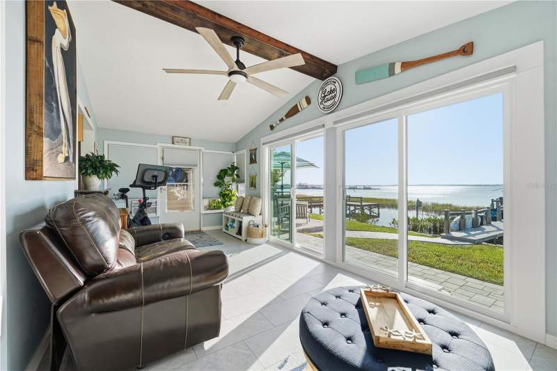 2 bedroom Mobile Home at 527 Sinclair Circle, Tavares Tavares, Tavares — photo 3