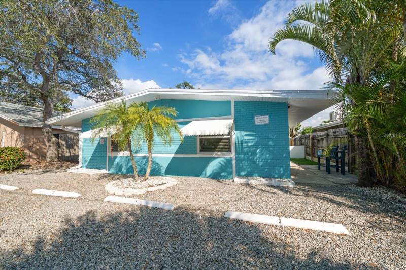 4 bedroom Condominium at 711 E Gulf Boulevard, Bahia Vista Sub, Indian Rocks Beach — photo 5
