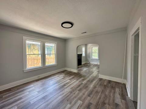 1021 E Cayuga Street, Tampa FL - photo 6 of 6