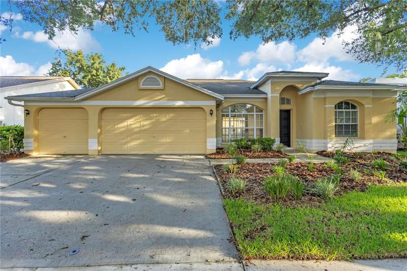 9303 HERITAGE OAK COURT home for sale in Hunters Green