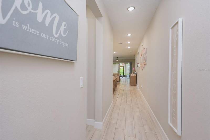 4 bedroom Single Family Residence at 2544 Autumn Stream Drive, Seasons/Hillside, Leesburg — photo 5