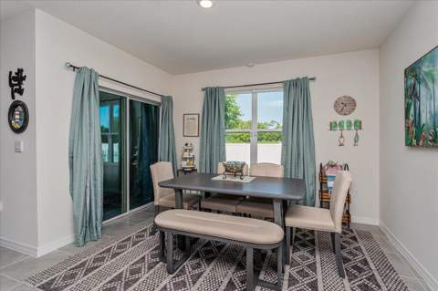6358 Sanders Grove Circle, Okahumpka FL - photo 12 of 27