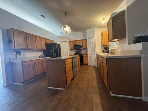 760 Palaiseau Court, Kissimmee FL - photo 15 of 37