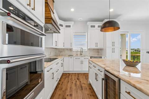 3426 Channelside Court, Safety Harbor FL - photo 18 of 95