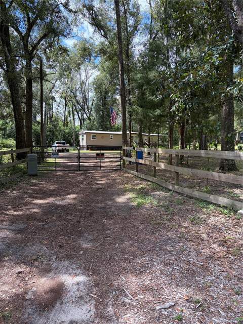 6401 Sunnyside Ranch Road, Brooksville FL - photo 10 of 80