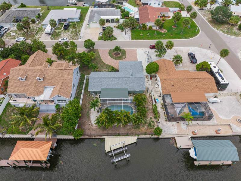 3 bedroom Single Family Residence at 1004 Spindle Palm Way, Apollo Beach Unit 08 A Resubdivision Of Lots 1-13, Apollo Beach — photo 2