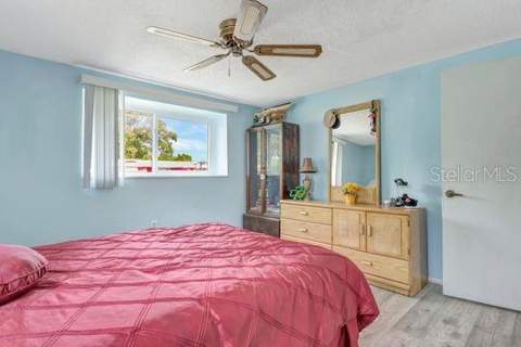10825 Bridleton Road, Port Richey FL - photo 13 of 42