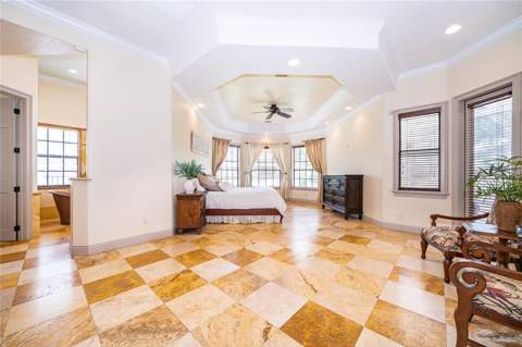 2313 Roat Drive, Orlando FL - photo 10 of 49